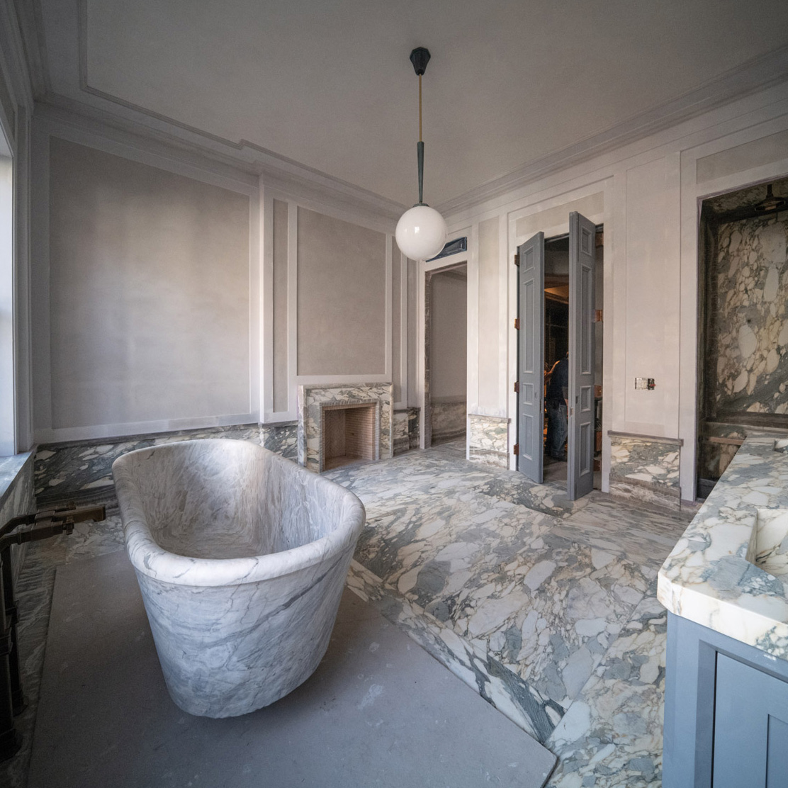 Steven Gambrel bath